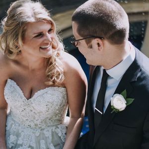 Meet your Posher, Caitlin